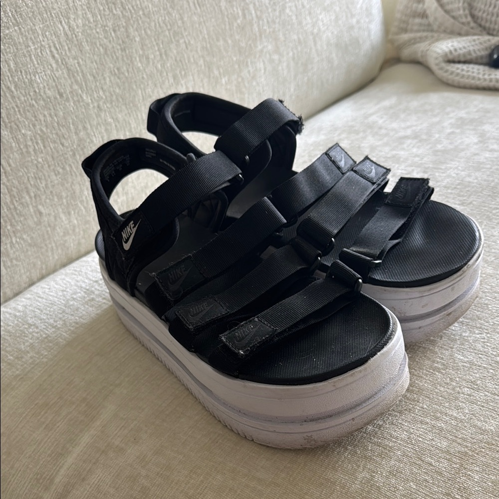 Nike Women's Black and White Platform Sandals